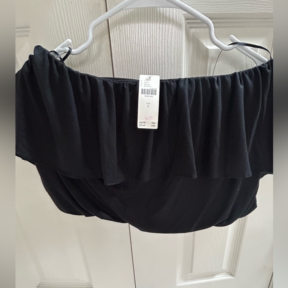 Anthropologie Ruffle Crop Top Black Size Small NWT Brand New!